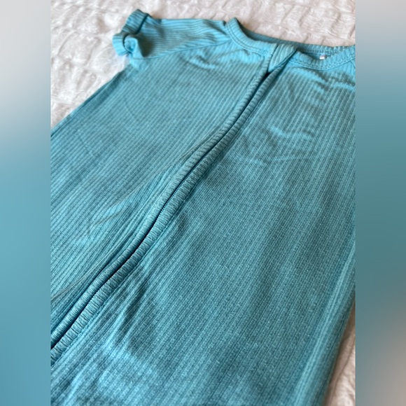 The Sleepy Sloth Bamboo Play Shorty 6-12M - Picture 5 of 6